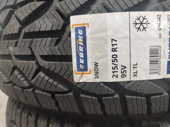 215/50R17 - 3