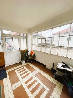 Na predaj 3. izbový rodinný dom v Malackách blízko centra. - 3