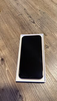 Predám iPhone 15 pink 128 GB - 3