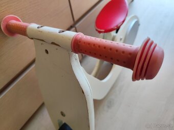 Drevené odrážadlo Vespa - 3