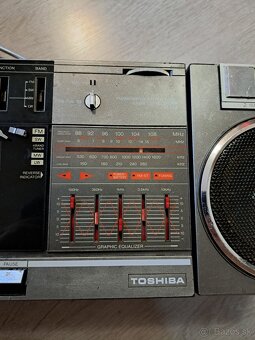 Toshiba - 3