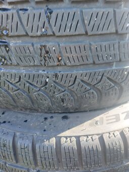 245/40 r19 - 3