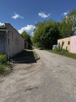 Prenajmem garáž v Banskej Bystrici - Cesta k Smrečine - 3