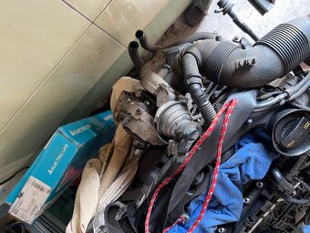 Motor 1.6tdi cayc - 3
