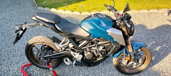 HONDA CB125R - 3