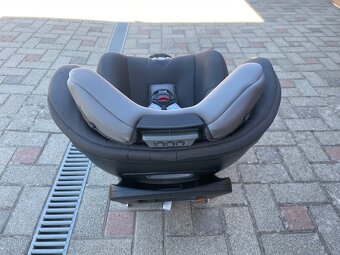 Predám detskú autosedačku Britax Römer Dualfix M i-SIZE - 3