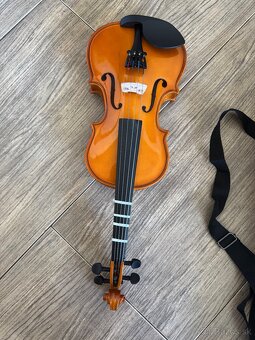 Husle 1/4 pre deticky minimalne uzivane v top stave - 3