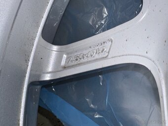 Borbet Y 7,5x17 5x114.3 ET40 - 3