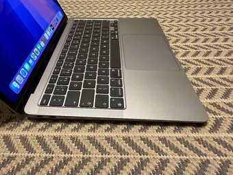 MacBook Air 13" M1, 8GB RAM, 256GB SSD - 3