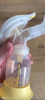 Manuálna odsávačka na mlieko Medela Harmony Essential Pack - 3