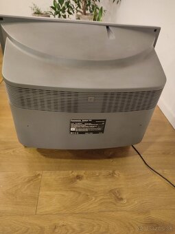 Panasonic Colour TV, Quintrix - 3
