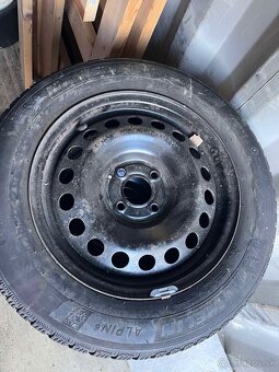 Predám zimné pneumatiky Michelin na diskoch - 3