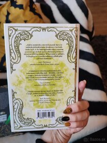 Predám fantasy knihu Smaragdové srdce od Lauren De Stefano - 3