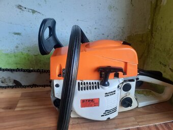 Motorova Pila Stihl - 3