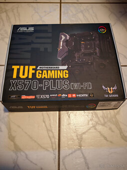 AMD Ryzen 9 3900X + ASUS TUF X570 - 3