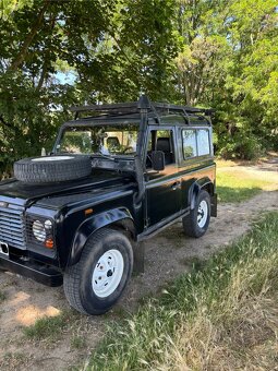 Land Rover 90, Defender - 3