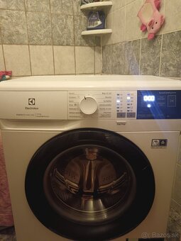Predam pračku úzku Electrolux PERFECT 600 - 3