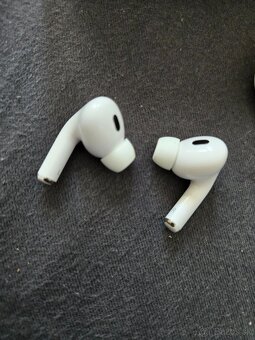 Predám airpods pro 2 s krabickou a faktúrou - 3