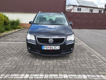 Volkswagen Touran 1.4tsi DSG. - 3