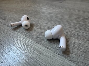 Apple AirPods Pro 2 - nove - 3