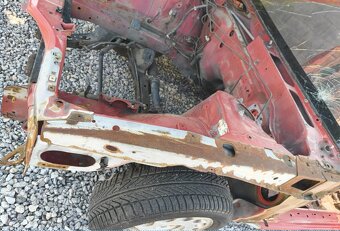 Karoséria 200sx S13 na časti / rozpílenie - 3