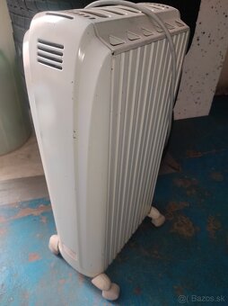 Elektrický olejový ohrievač DeLonghi - 3