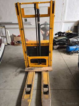 Paletový elektrický vozík jungheinrich EJC110 - 3