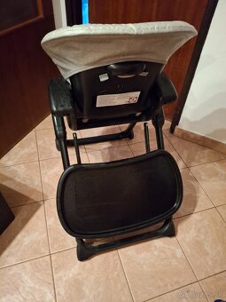 Detska sedacka na krmenie - 3