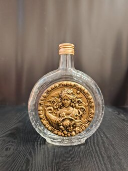 Fľaše so znameniami. - 3