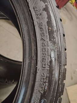 245/45r20 - 3