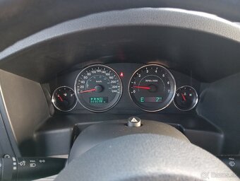 Jeep Commander 3.0 crd 160kw - 3