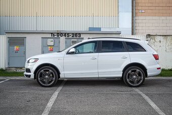 Audi Q7 3.0 Turbo Benzín Quattro 7Miest - 3