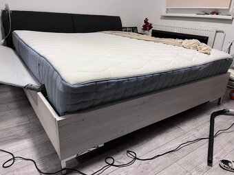 Manželská postel - 3