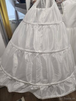 ŠATY NA 1. Sväté  Prijimanie - 3