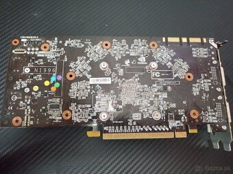 MSI GeForce GTS 250 Twin Frozr - 3