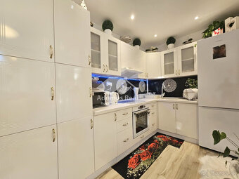 DREVODOM S POZEMKOM - ŤAHANOVCE - 3