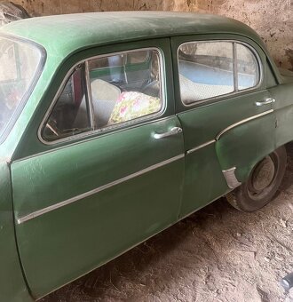 Moskvič 407 - 3