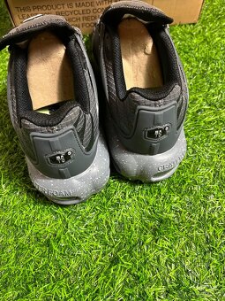Nike TS - 3