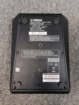 Mix YAMAHA MG06X - 3