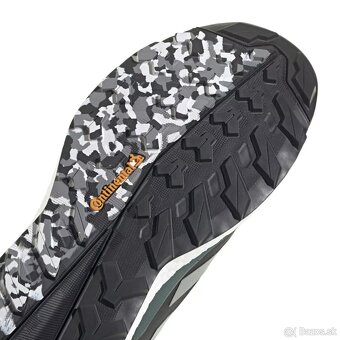Adidas treková obuv - TERREX FREE HIKER 2, velkost UK9 - 3