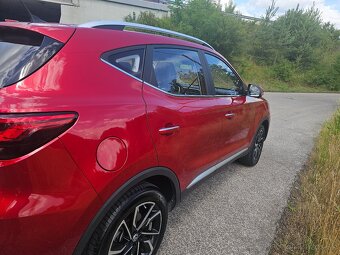 MG. ZS - 3