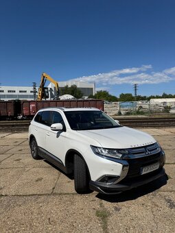 Mitsubishi Outlander III 4x4 7-miestne - 3