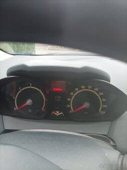 Ford Fiesta 1.4 tdci 50kW 2009 - 3