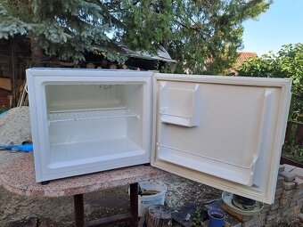 Chladnička – plne funkčná, vo výbornom stave - 3