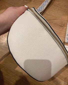 Crossbody kabelka - 3