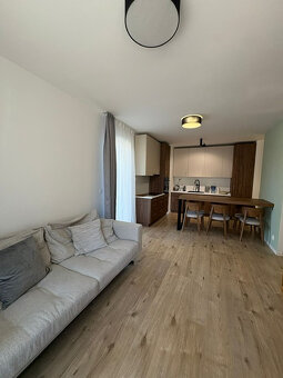 2-i byt Slnečnice s Terasou a Garážou na ul. Fialová - 3