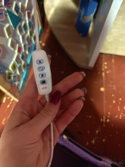 Kozmetický stolík - 3