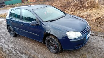 Predám GOLF 5 , 1,4 55kw - 3