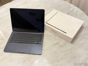 Apple Macbook Air 13 M2 2022 - Modrý - 8 cyklov ako NOVÝ - 3