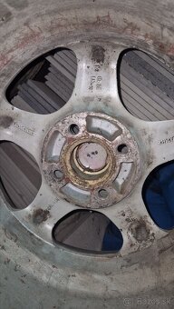 Borbet 4x100 R14 ET38 - 3